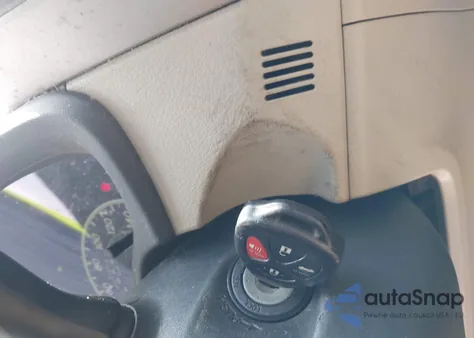 2011 Toyota Corolla Le z USA, uszkodzony, nr VIN 2T1BU4EE4BC700640